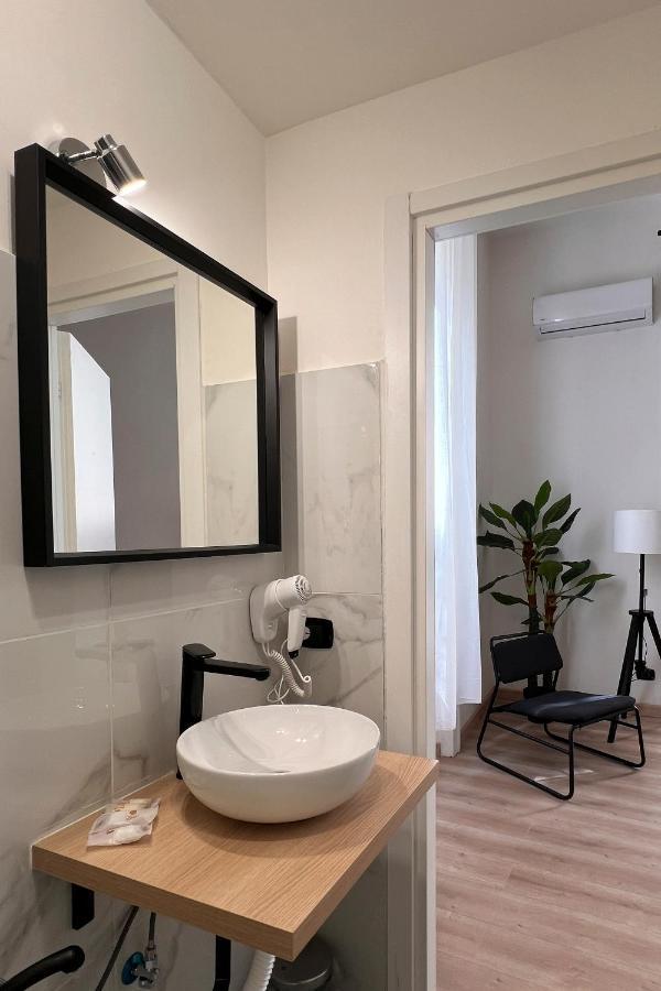 Cozy Rooms Napoli Extérieur photo
